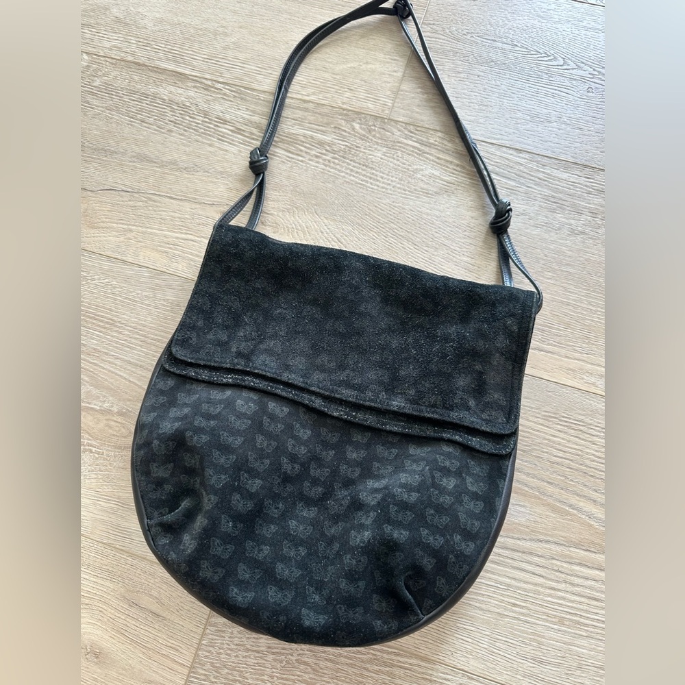 Bottega Veneta Vintage Butterfly Black Suede Fold Over Flap Shoulder Bag - Picture 2 of 8